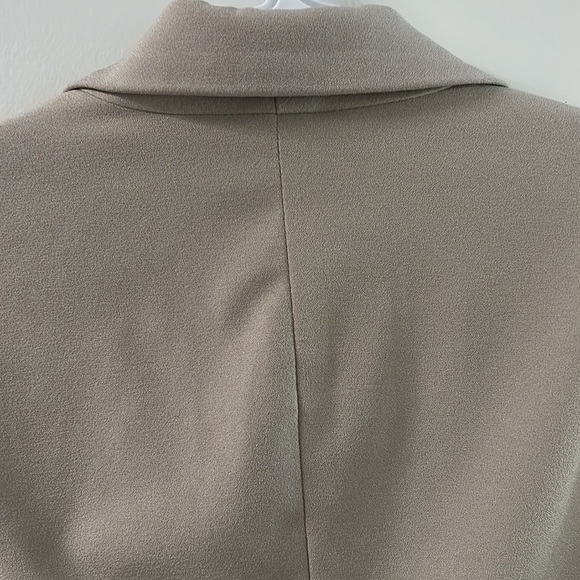 Dynamite XS Tan Blazer Lightweight - Picture 5 of 5